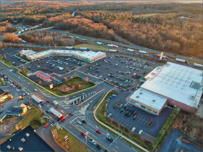                         	Shops At Crossroads
                        