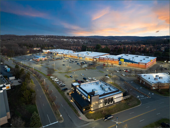                         	Rockaway Centers
                        