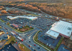 
                                	        Shops At Crossroads
                                    