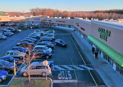 
                                	        Shops At Crossroads
                                    