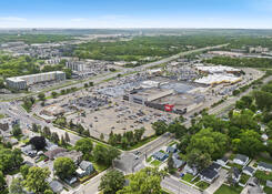 
                                	        Shoppes at Knollwood
                                    